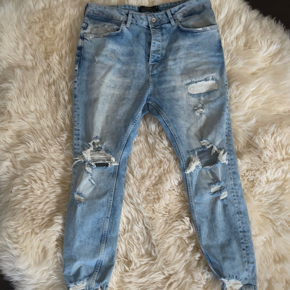 ZARA High-waisted button up ripped skinny jean